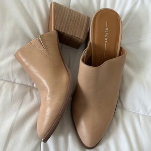 Report mules with small heel